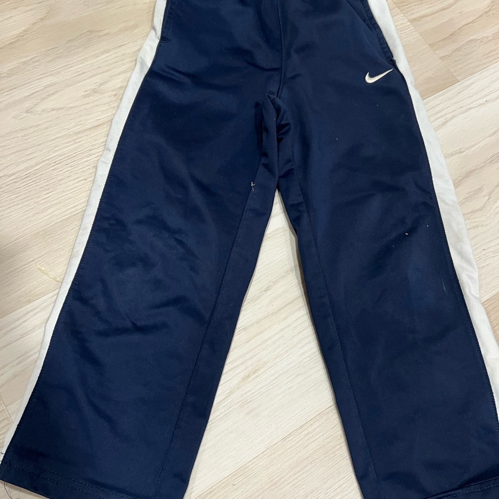 Nike 4T boys sweatpants navy blue